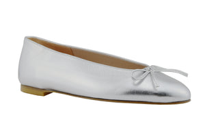 Ballerina con fiocco in pelle laminata argento BA72